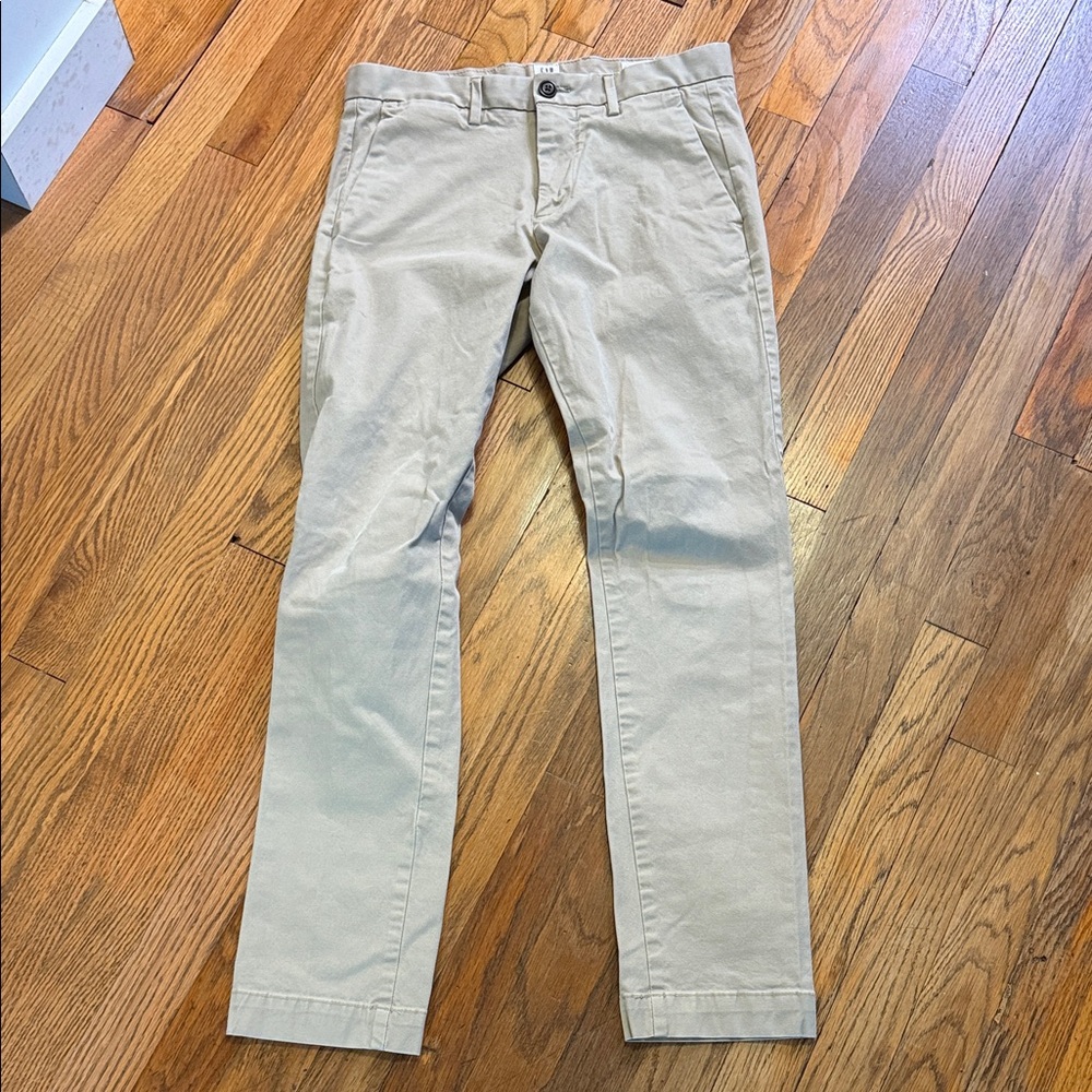 GAP Men's Khaki Chinos